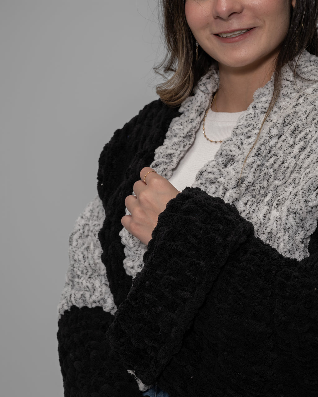 Twotone cropped cardigan