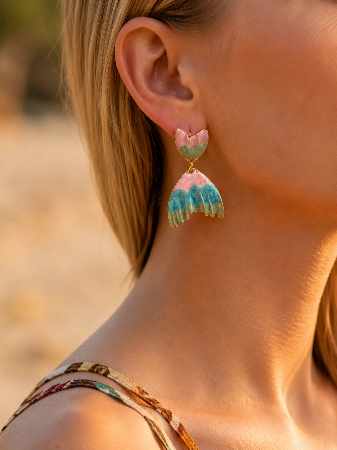 Fish tail earring