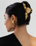 Seashell clip